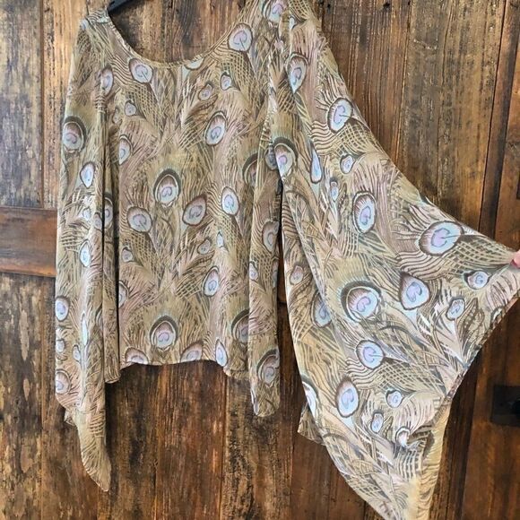 Show Me Your Mumu S BOHO Sheer Beige Graphic Peacock Flowy Design Poncho - Picture 2 of 8